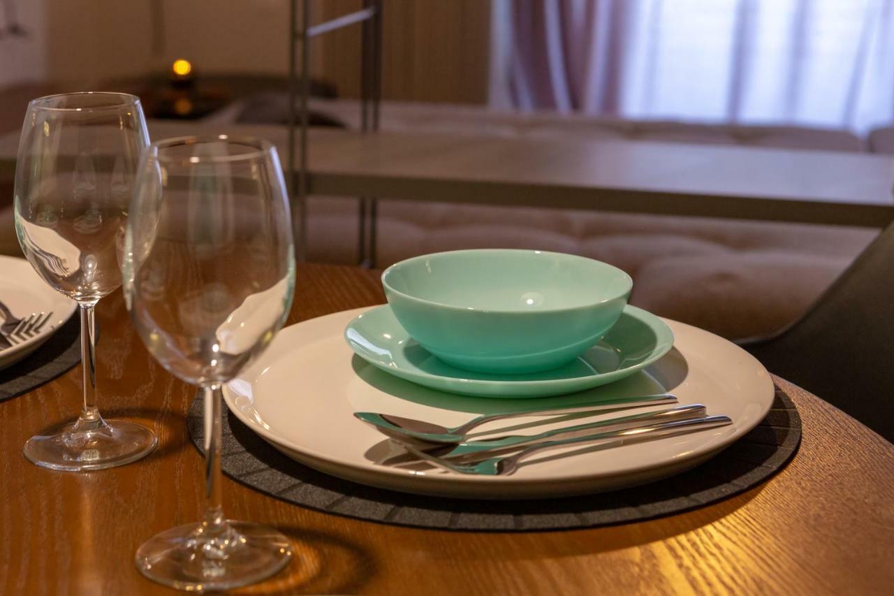 Kleio - Spacious Apartment In Glyfada Atene Esterno foto
