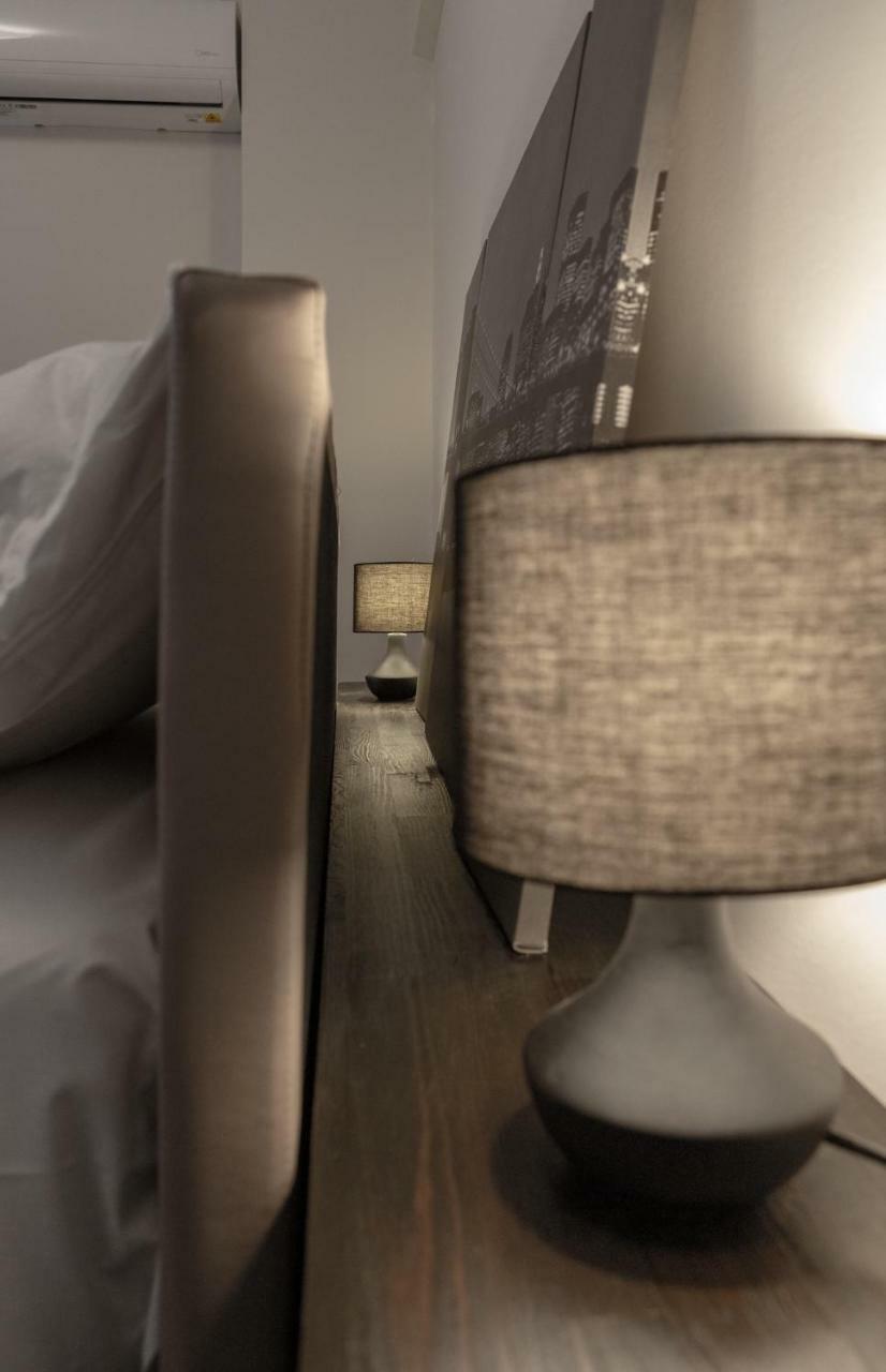 Kleio - Spacious Apartment In Glyfada Atene Esterno foto